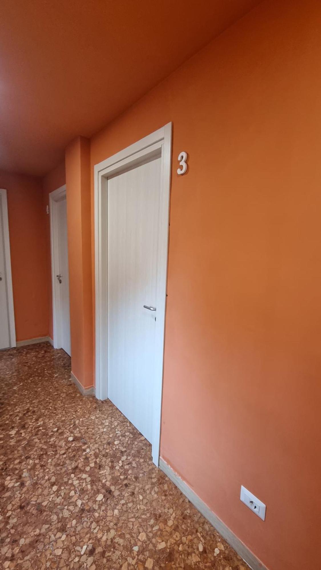 Bam Bam Tiburtina Guesthouse Рим Экстерьер фото