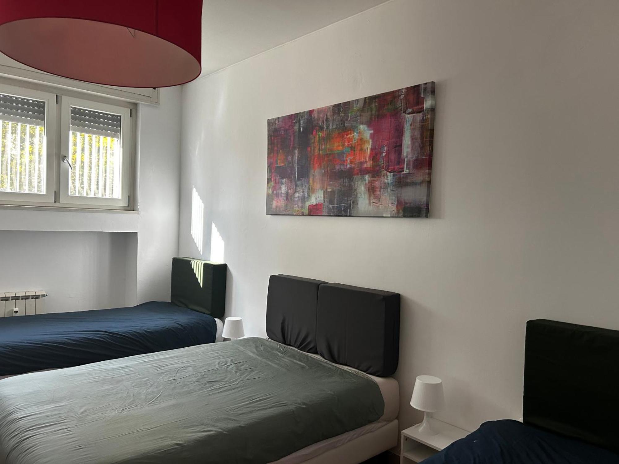 Bam Bam Tiburtina Guesthouse Рим Экстерьер фото