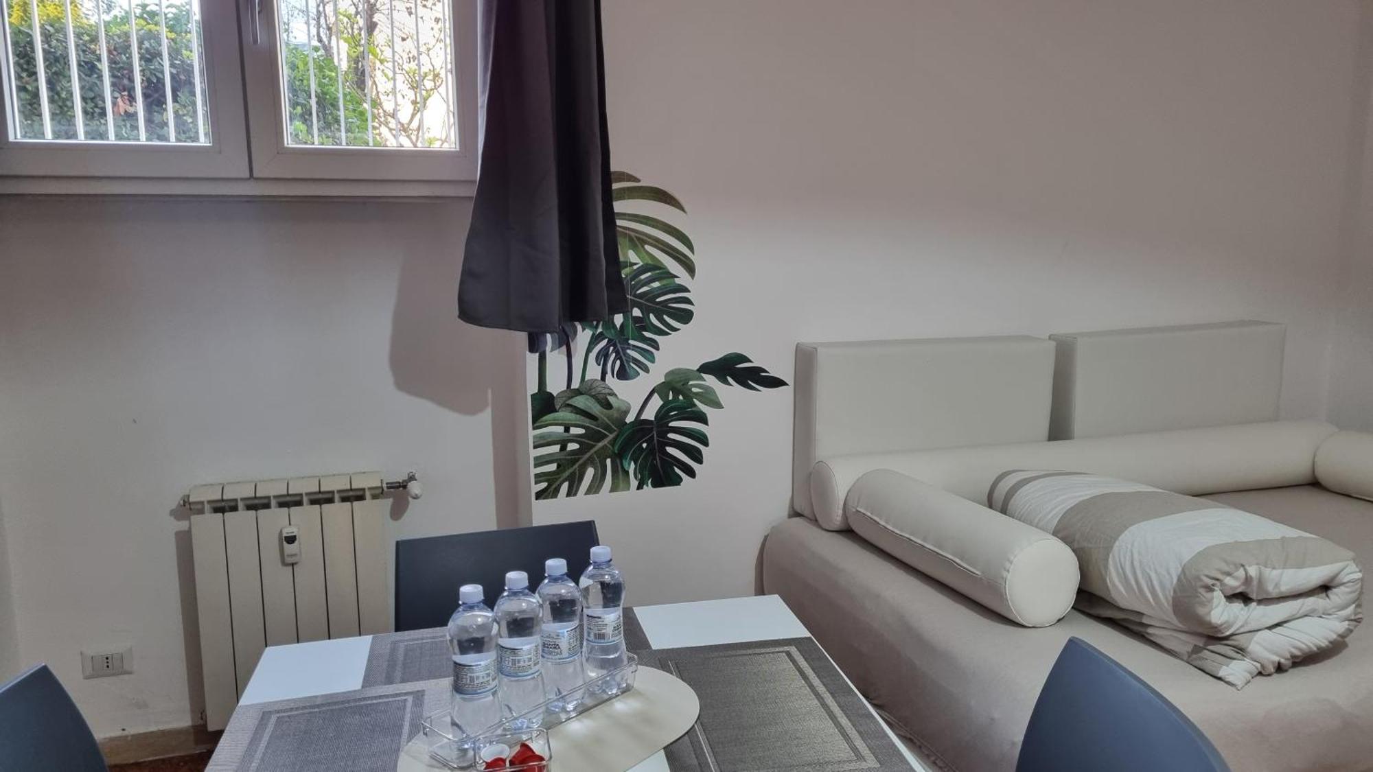 Bam Bam Tiburtina Guesthouse Рим Номер фото